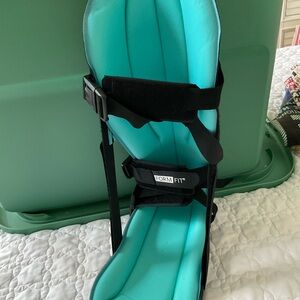 Ossur Women's Orthopedic Walking Boot